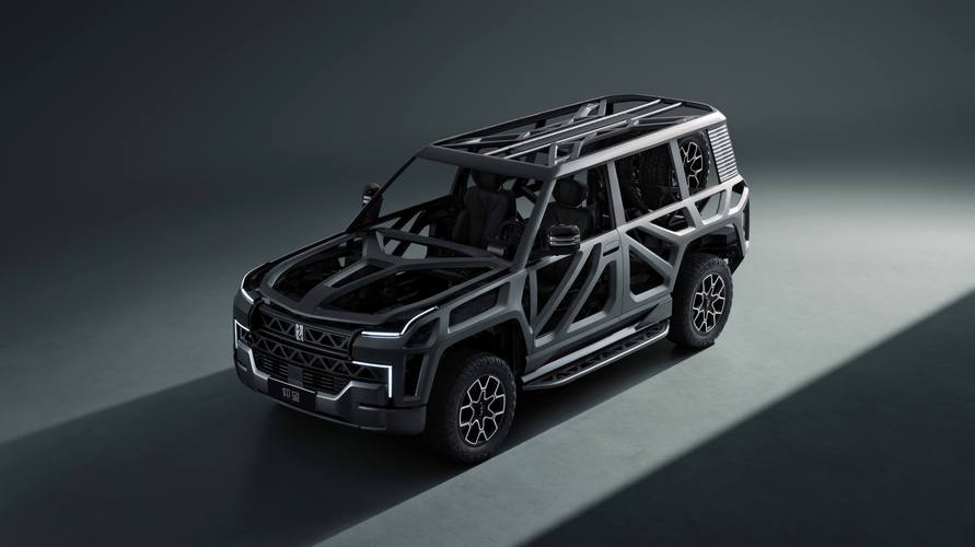 深圳336仰望U8硬派越野的科技魅力，国能汽车对传统燃油车市场的冲击